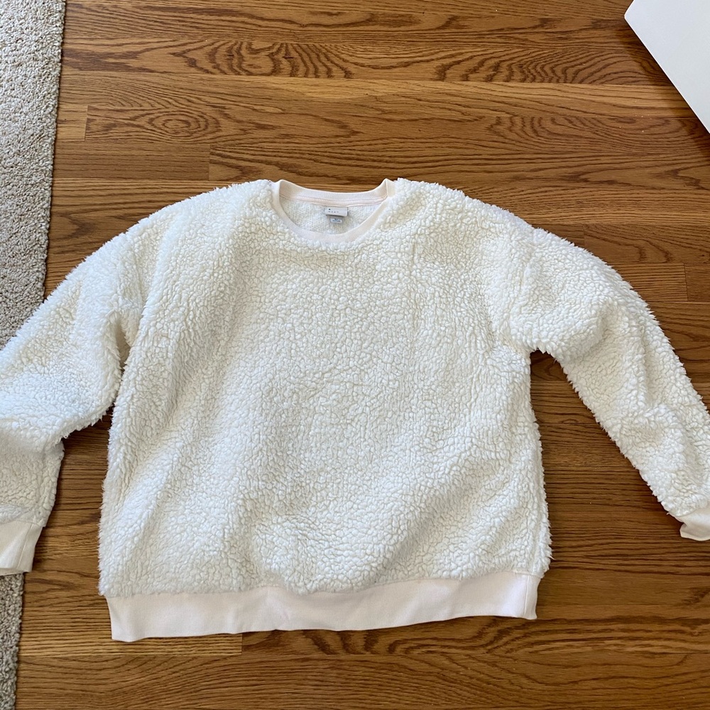 Fuzzy crewneck